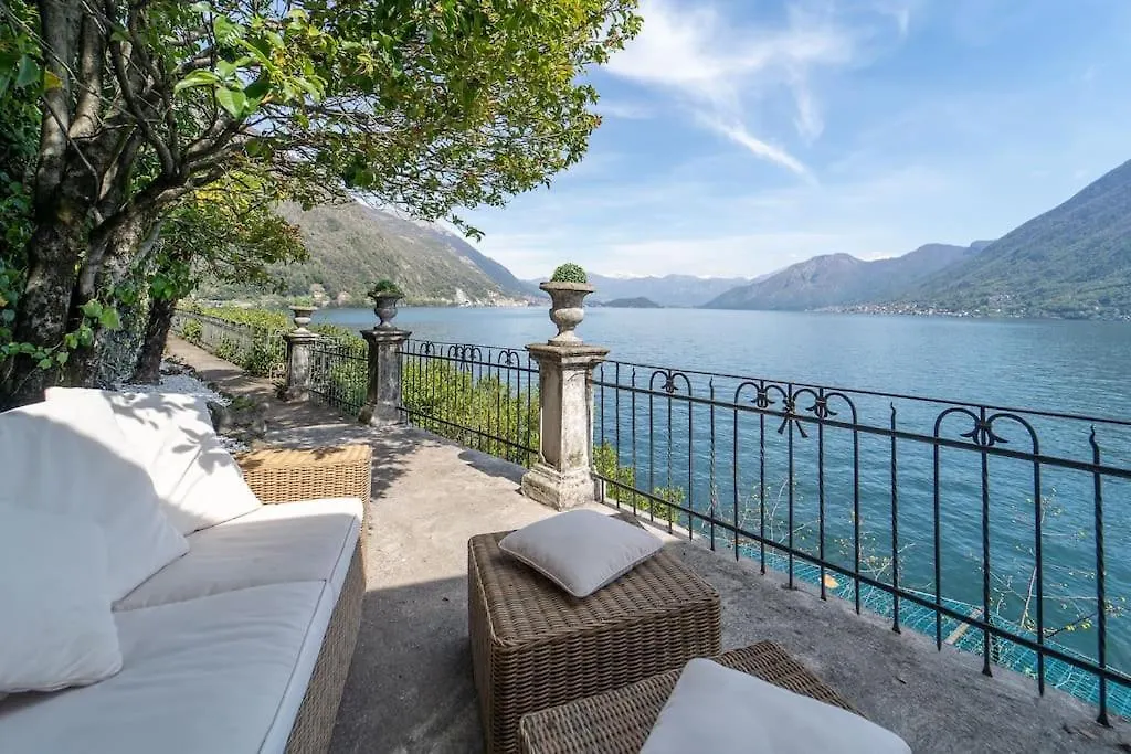 Storica Villa Sul Lago Di Como Con Darsena Privata Ардженьо Апартаменты