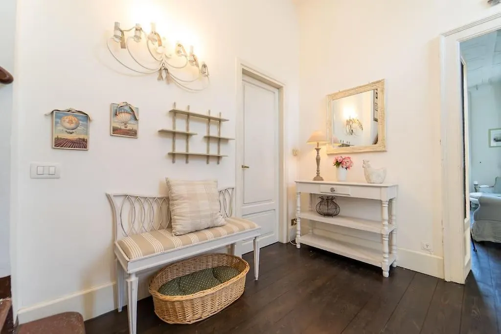 Storica Villa Sul Lago Di Como Con Darsena Privata Ардженьо Италия