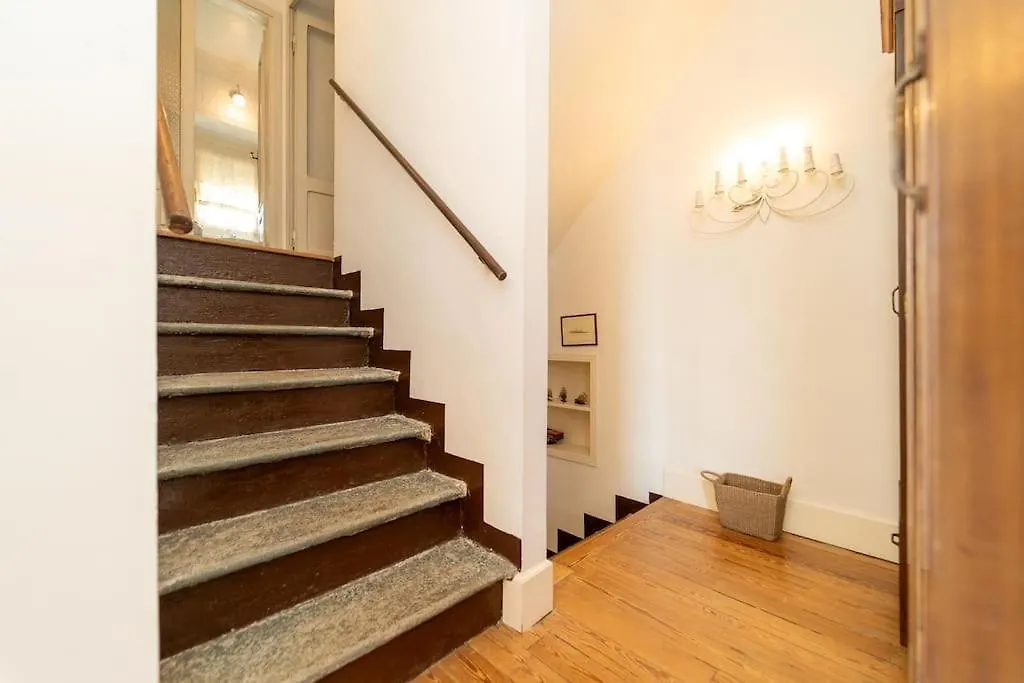 Storica Villa Sul Lago Di Como Con Darsena Privata Argegno Italy