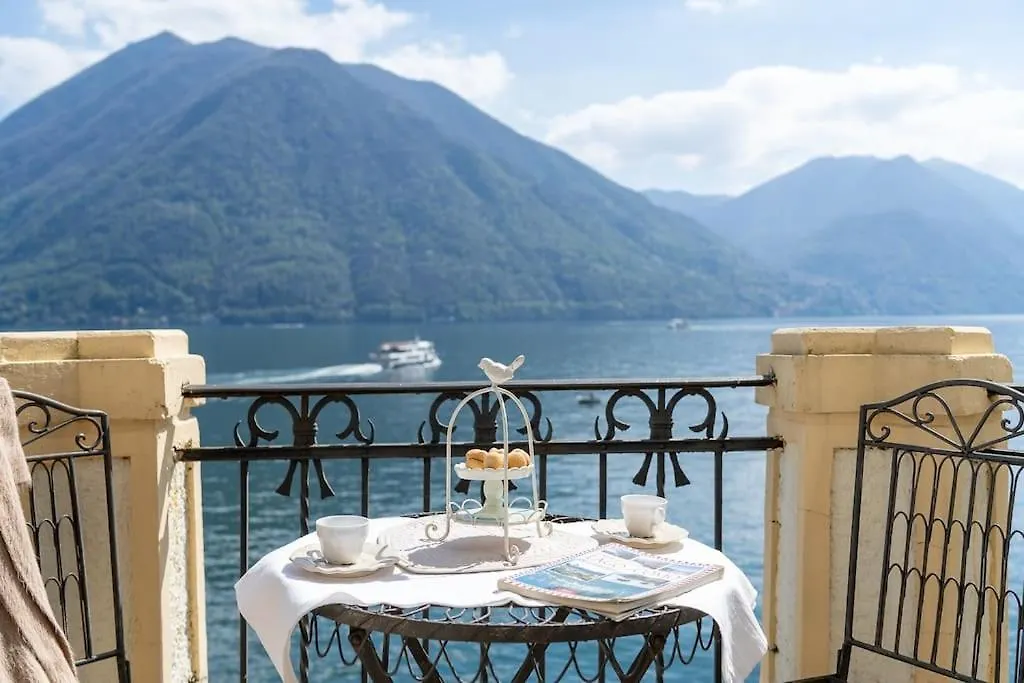 ארגגנו Storica Villa Sul Lago Di Como Con Darsena Privata 0*,