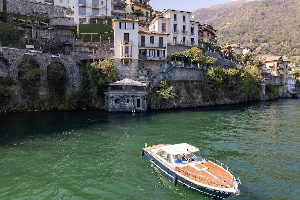 ארגגנו Storica Villa Sul Lago Di Como Con Darsena Privata דירה